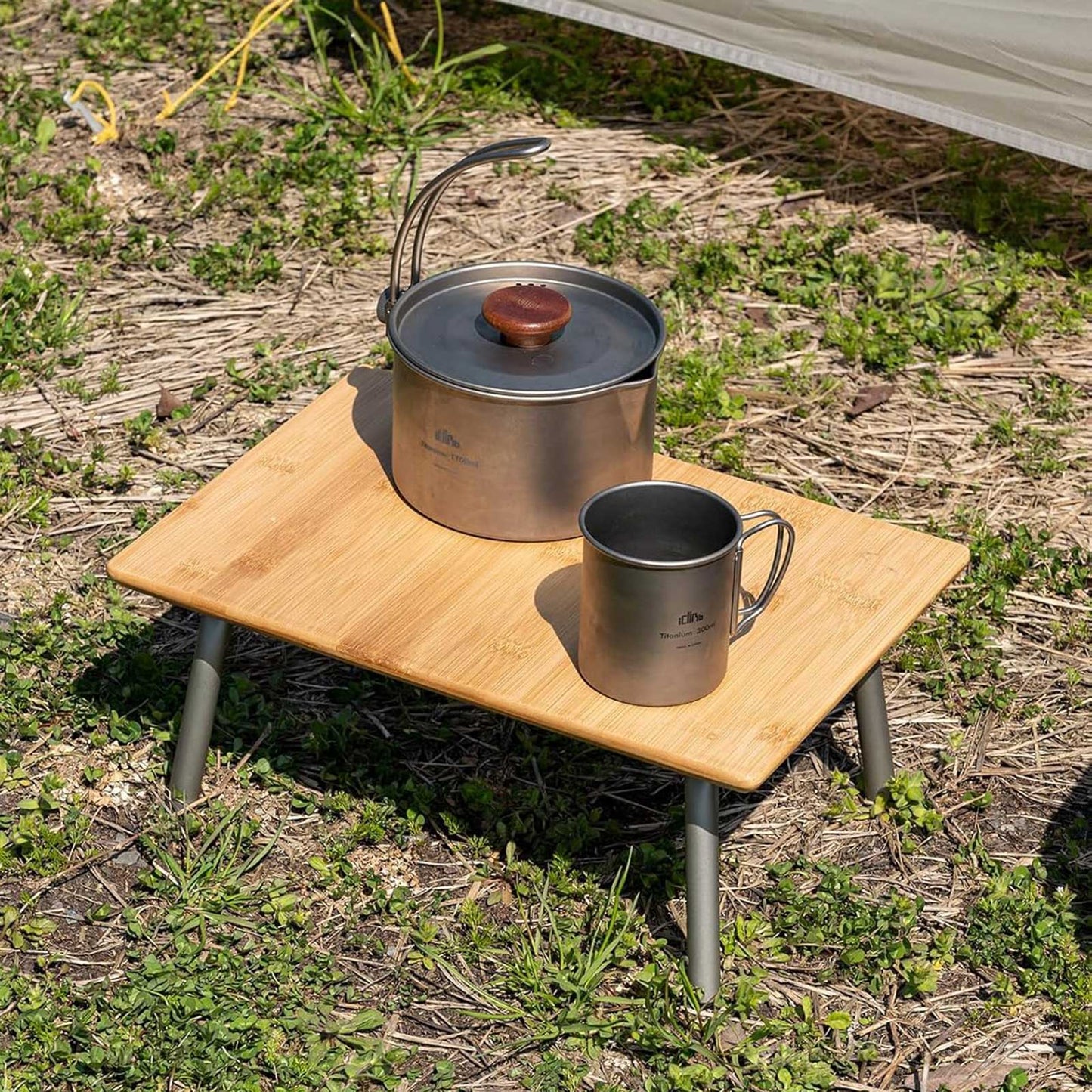 Folding Bamboo Table mini